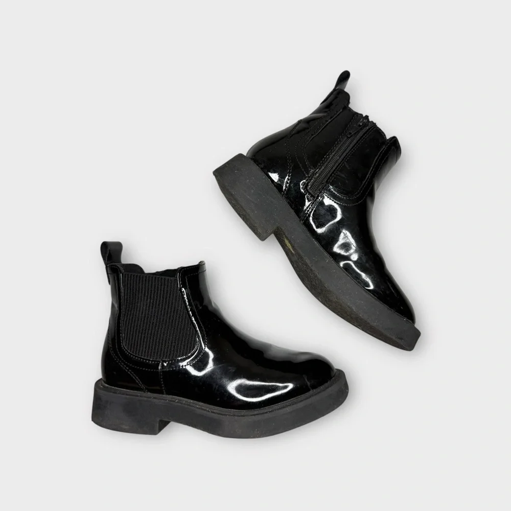 Zara Black Chelsea Boots